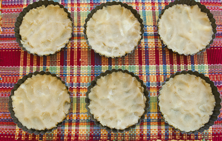 Raspberry & Honey Goat Cheese Tartlets | Gluten Free //So...Let's Hang Out