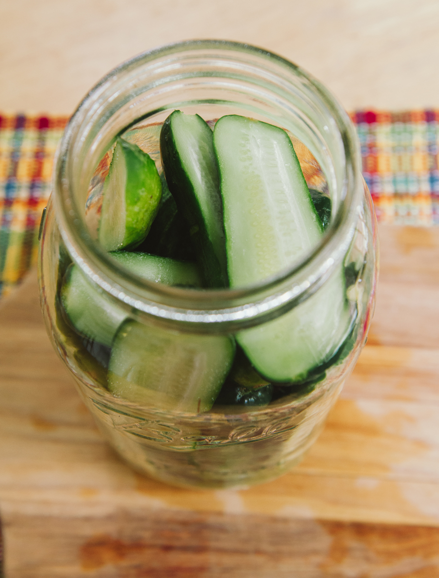 Easy Refrigerator Dill Pickles | So...Let's Hang Out