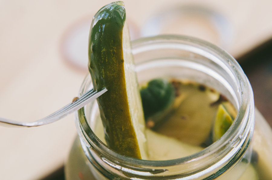 Easy Refrigerator Dill Pickles | So...Let's Hang Out