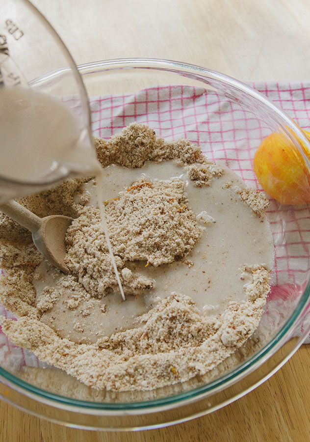 Grain-Free Orange & Chocolate Scones | soletshangout.com