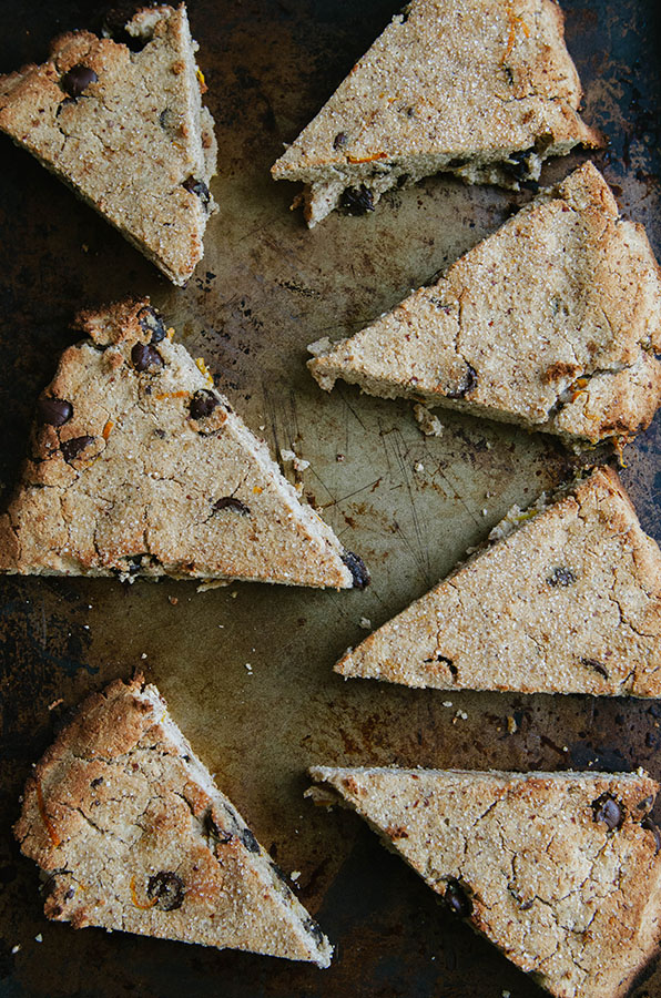 Grain-Free Orange & Chocolate Scones | soletshangout.com