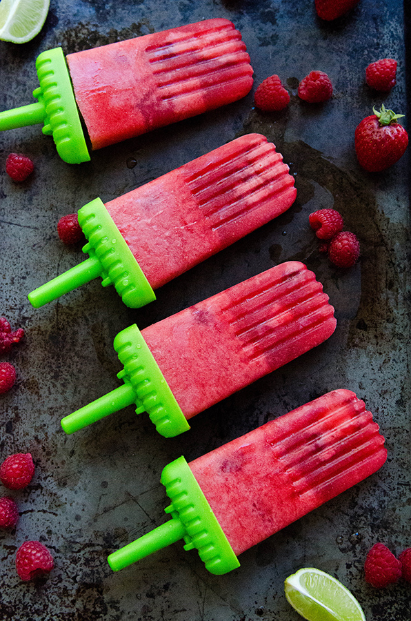 Ginger Berry Lime Pops ! #popsicle #popsicleweek | soletshangout.com