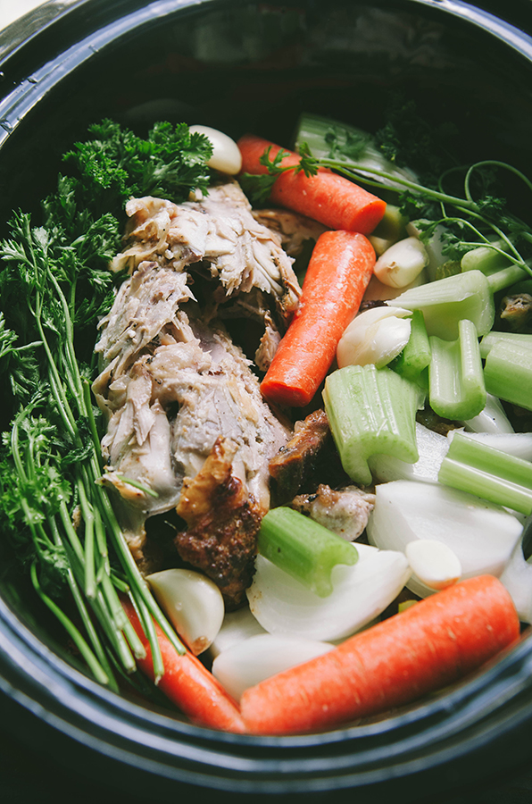 How To Make Chicken Broth In A Crock Pot! | Soletshangout.com #chickenbroth #crockpot #paleo #primal #glutenfree #fromscratch #guthealting #jerf 