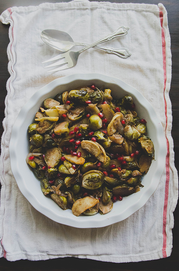 maple, bourbon & spice roasted brussels sprouts with apples