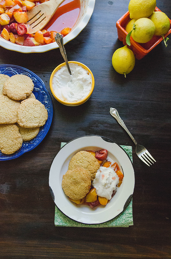 Roasted Summer Fruit Cookie Shortcake With Coconut Whipped Cream by @SoLetsHangOut // #shortcake #cookies #summer #strawberry #strawberryshortcake #glutenfree #grainfree #paleo #primal #coconutcream #stonefruit 