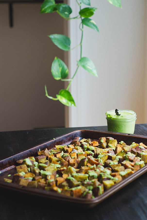 Turmeric Roasted Sweet Potatoes + Parsley Tahini Sauce by @SoLetsHangOut // www.soletshangout.com #sweetpotatoes #tahini #parsley #turmeric #fall #paleo #glutenfree #grainfree #vegan 