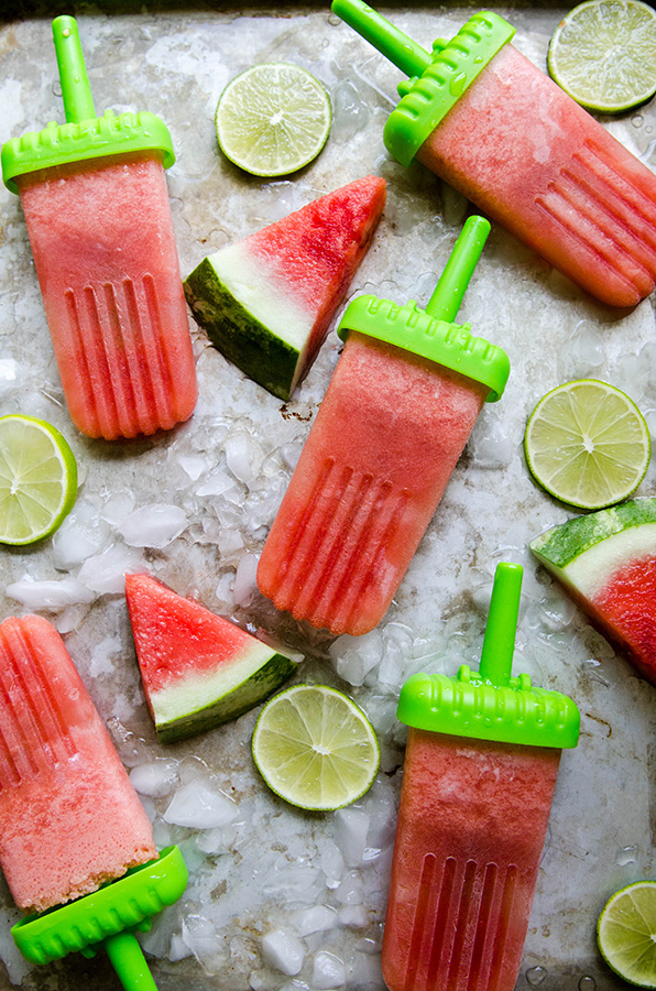 Watermelon & Lime Tequila Popsicles by @SoLetsHangOut // #summer #popsicles #popsicle #boozypopsicles #tequila #popsicleweek #watermelon #lime #paleo #glutenfree 