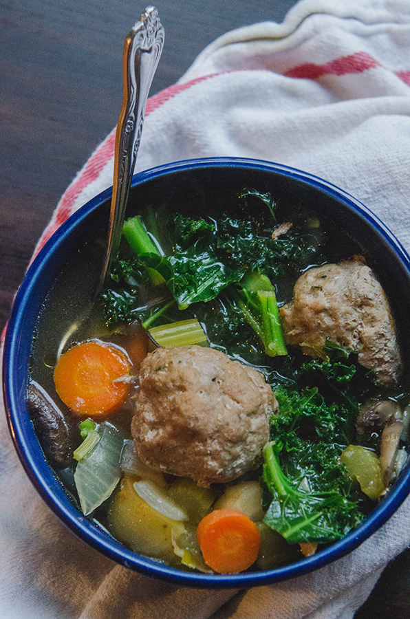 Turkey Meatball Soup With Kale + Mushrooms by @SoLetsHangOut // #whole30 #paleo #glutenfree #primal #soup #turkey #stew #meatballs #mushroom 