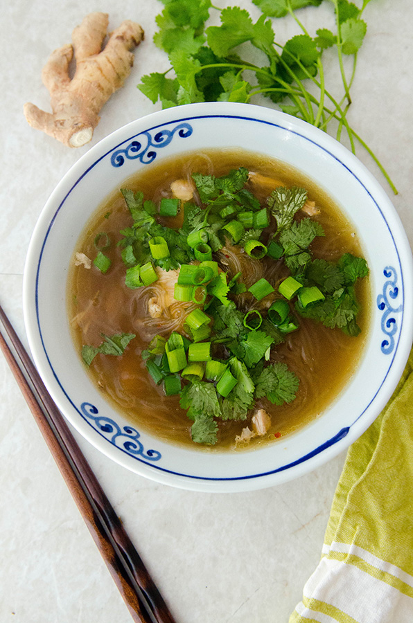 Instant Pot Chicken Ginger Noodle Soup // by @Soletshangout #paleo #glutenfree #primal #soup #chicken #kelpnoodles #healthy #healing #wellness #ginger