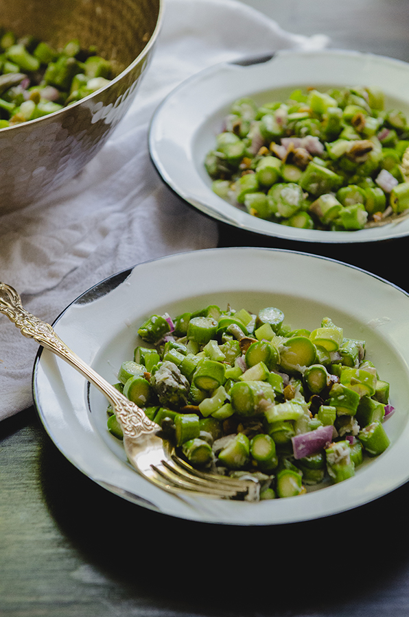 Spring Asparagus Salad with Pecorino + Pistachios by @SoLetsHangOut // #glutenfree #spring #asparagus #salad #primal #keto #healthy #vegetables #sides 